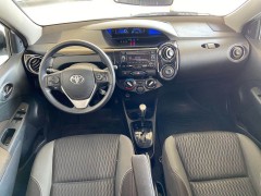 Toyota Etios Sedã 2020